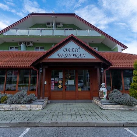 Hotel & Restaurant Babic Vranovaca Buitenkant foto