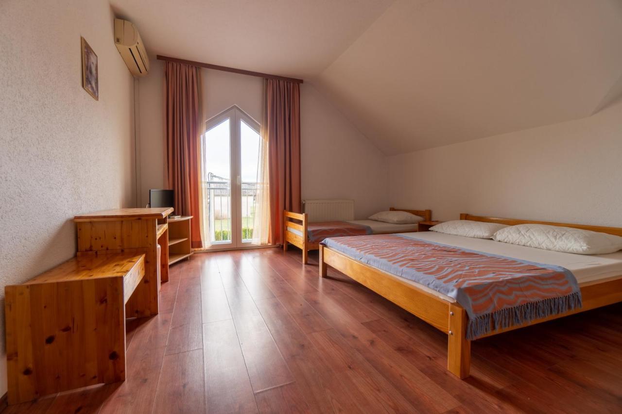 Hotel & Restaurant Babic Vranovaca Buitenkant foto