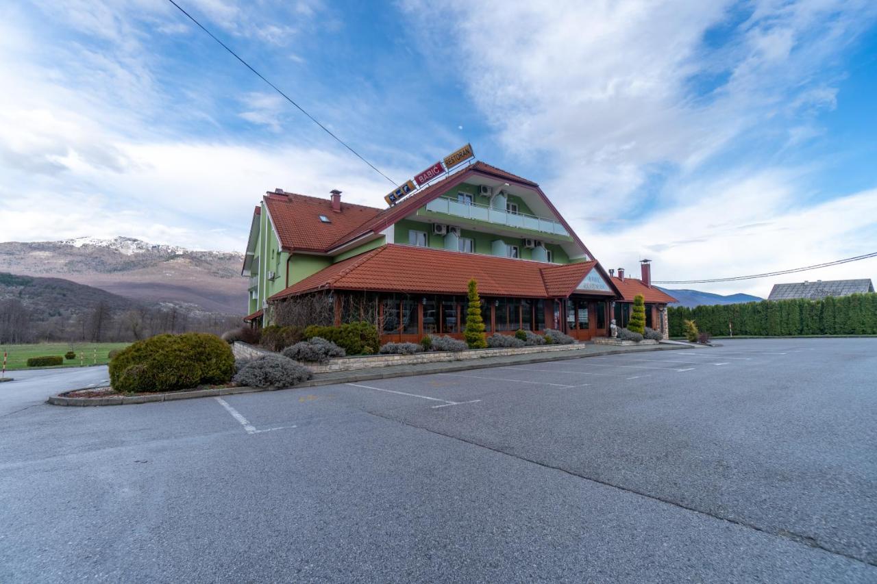 Hotel & Restaurant Babic Vranovaca Buitenkant foto