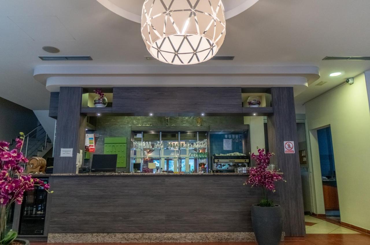 Hotel & Restaurant Babic Vranovaca Buitenkant foto