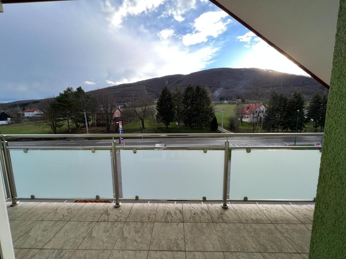Hotel & Restaurant Babic Vranovaca Buitenkant foto