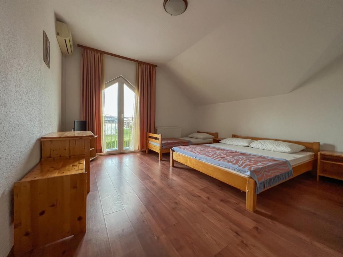 Hotel & Restaurant Babic Vranovaca Buitenkant foto